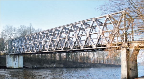 3. ábra. Ehzer-híd, Hollandia, 1945 (2007-ben, 42 év után mért horganybevonat- vastagság: 69–219 µm) [3]