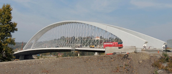 7. ábra. Trojský híd (Csehország) [7]