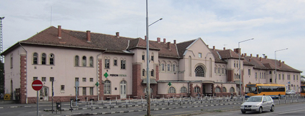1. ábra. Zalaegerszeg vasútállomás a város felől (Fotó: Szőke Ferenc)