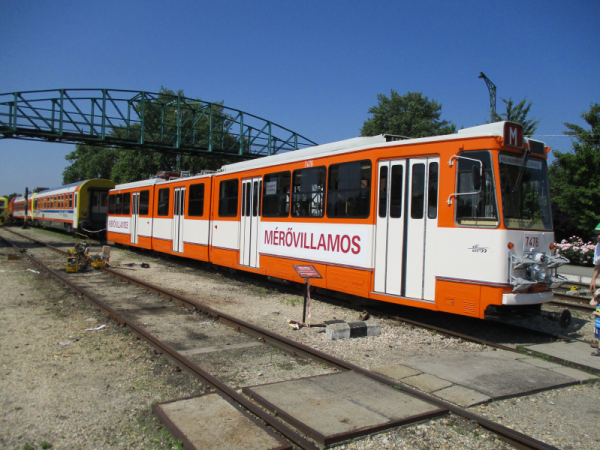 1. ábra. Mérővillamos a Vasúttörténeti Parkban. (Fotó: Szőke Ferenc)