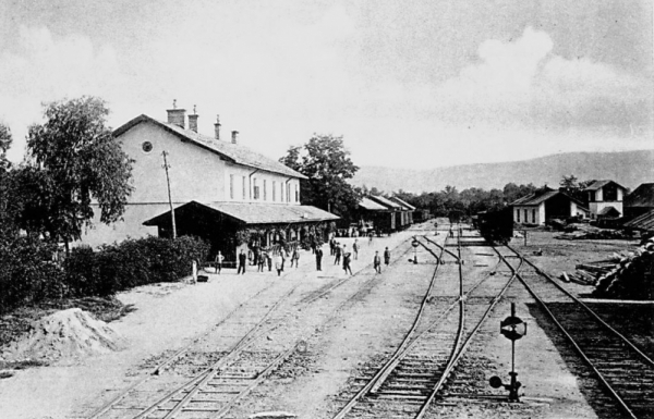4. ábra.	Gyöngyös állomás 1910 körül. Az arculat máig nem sokat változott. (Forrás: Internet)