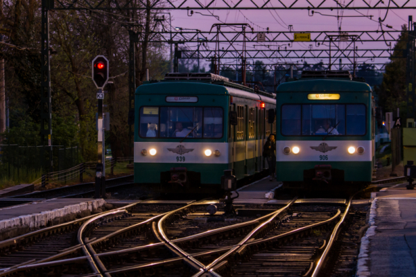 7. ábra. Keskeny peron Cinkotán. (Fotó: Botta András)