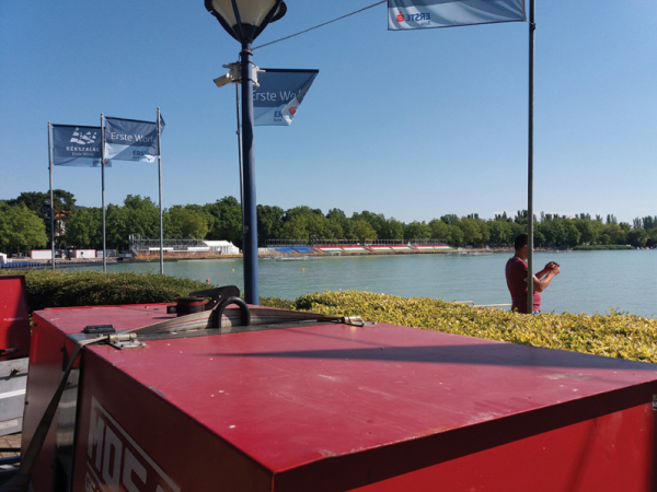 2. ábra. Az úszó-világ­bajnokság nyílt vízi versenyhelyszíne Balatonfüreden. (Fotó: Czuczay László)