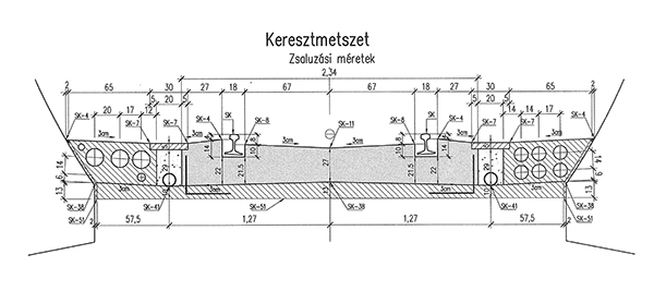 11. ábra. A vasbeton lemez keresztmetszete zsaluzási méretekkel [6]