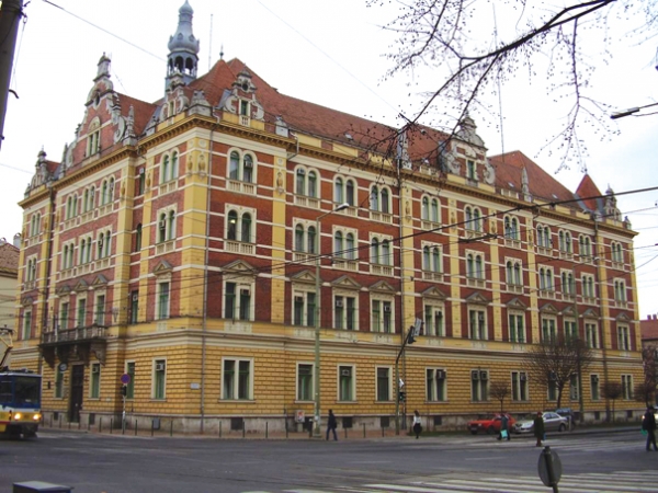 1. ábra. Szeged egyik ékessége az igazgatóság épülete