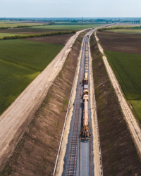 9. ábra. Zöldmezős vasútépítés nagygéppel