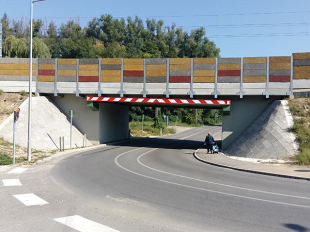 10. kép. Besnyő utca, 11,00 m nyílású tartóbetétes lemezhíd