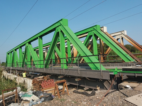 14. ábra. A Keleti-főcsatorna-híd munkaközi állapotban (Fotó: Erdei János)