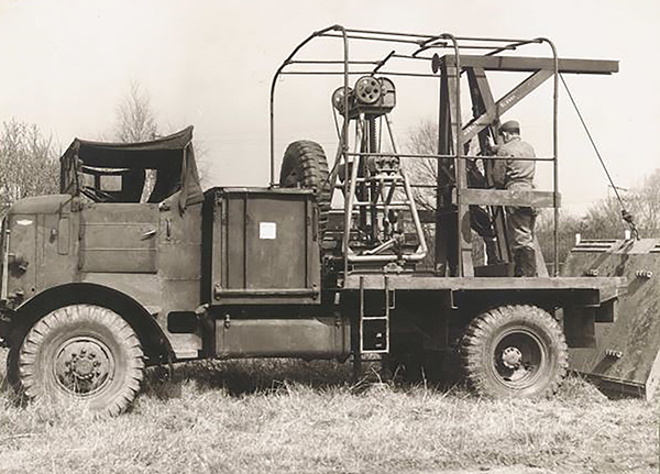 4. ábra. Teherautóra épített mechanikus nyomószonda az 1960-as években