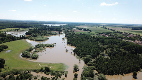 7. ábra. Nagyatád árvízzel súlytott területe madártávlatból (Fotó: Váradi Nelli)